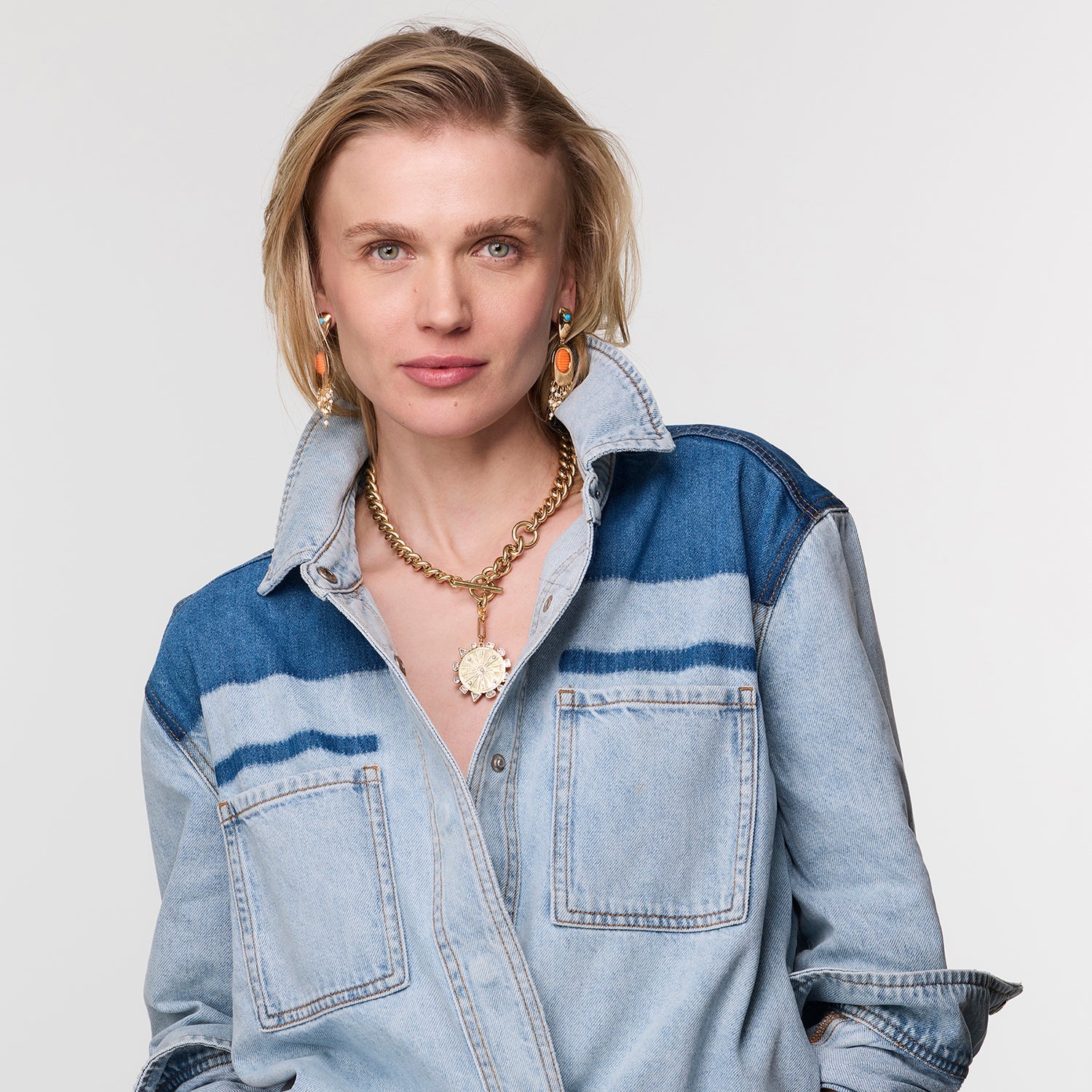 Odyssey Necklace Black Gold